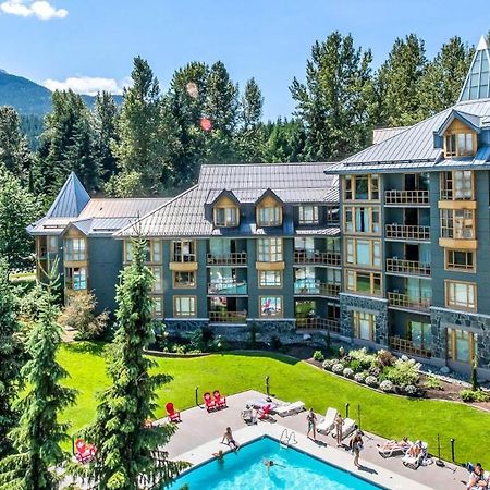 Cascade Lodge Уистлер Экстерьер фото