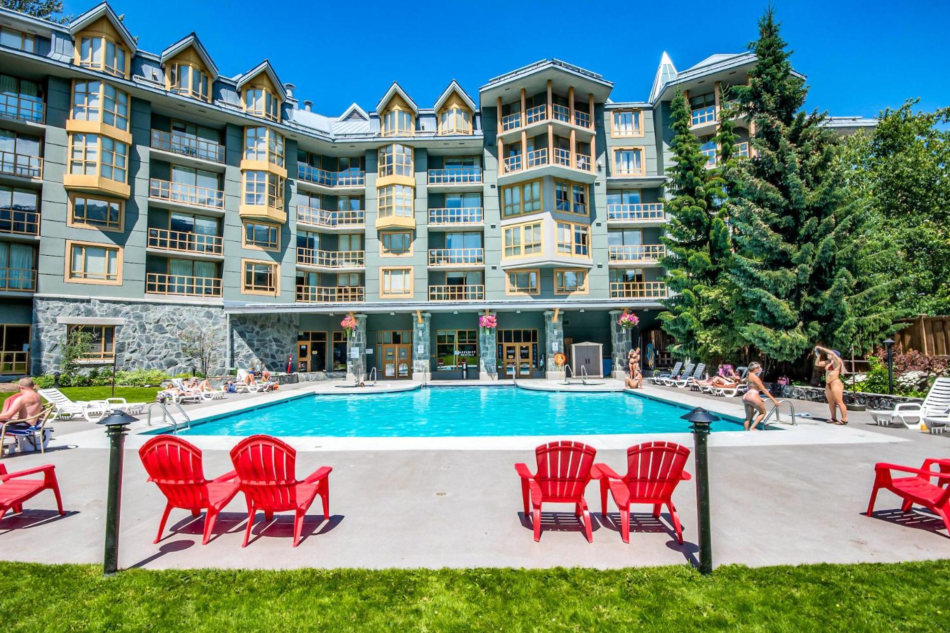 Cascade Lodge Уистлер Экстерьер фото