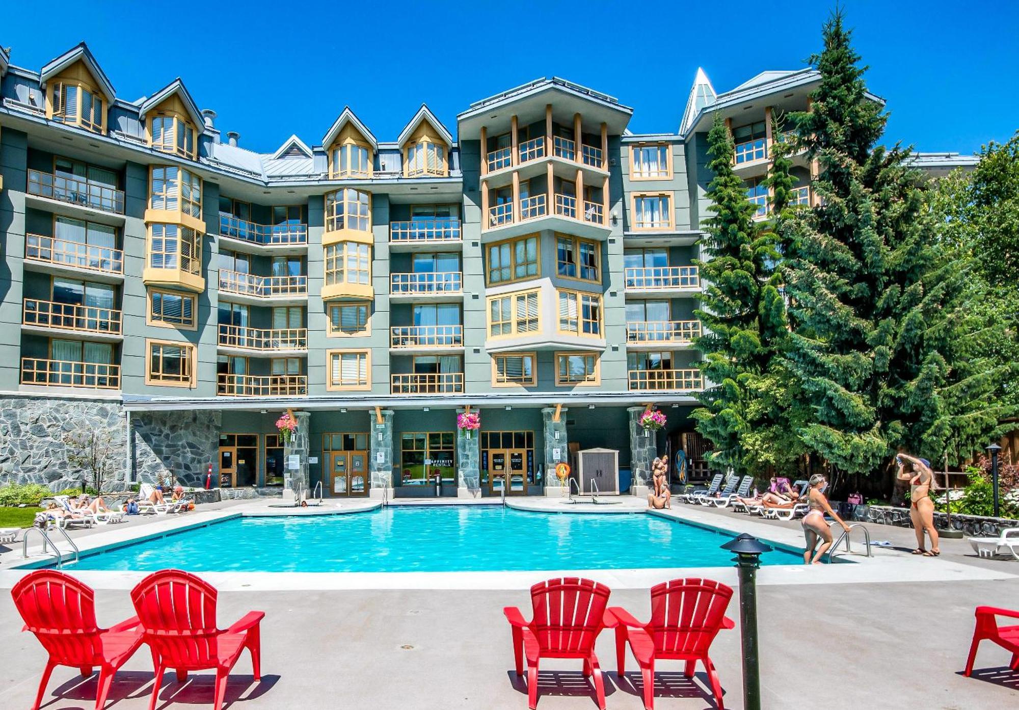 Cascade Lodge Уистлер Экстерьер фото