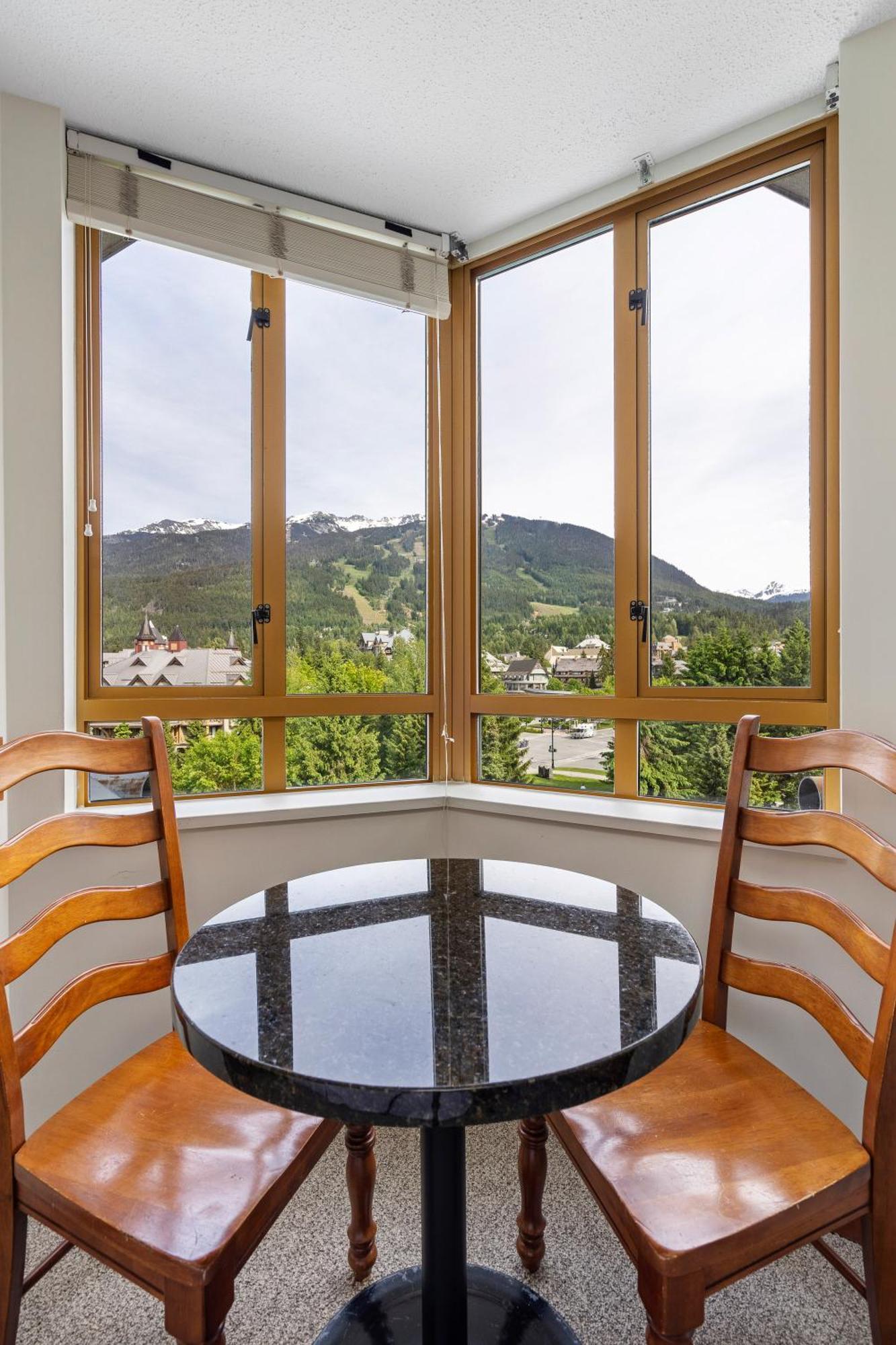 Cascade Lodge Уистлер Экстерьер фото