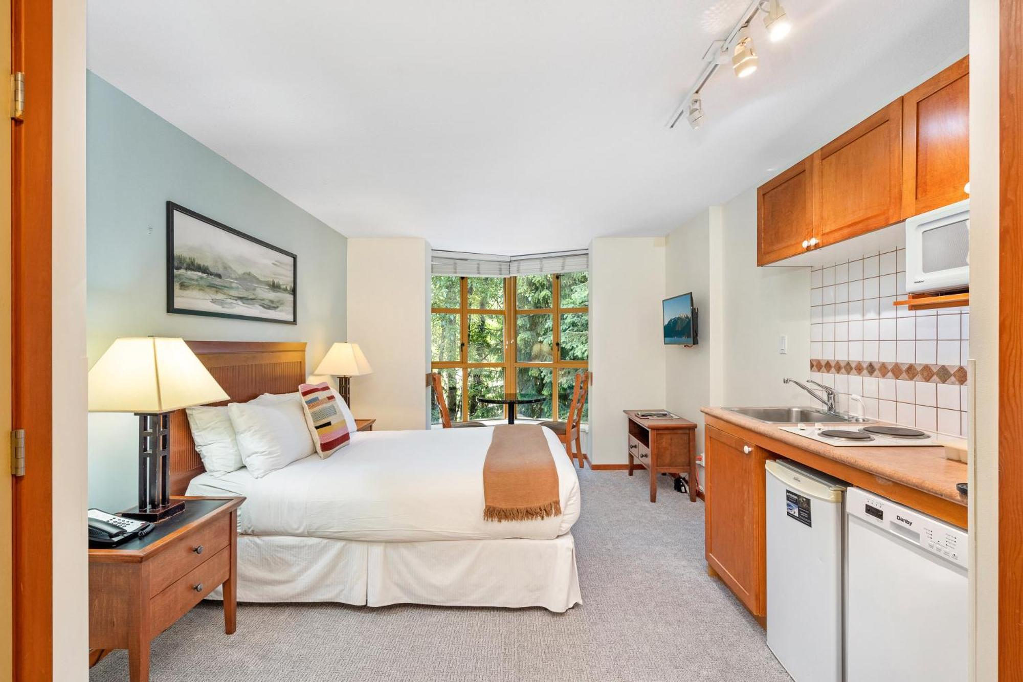 Cascade Lodge Уистлер Экстерьер фото