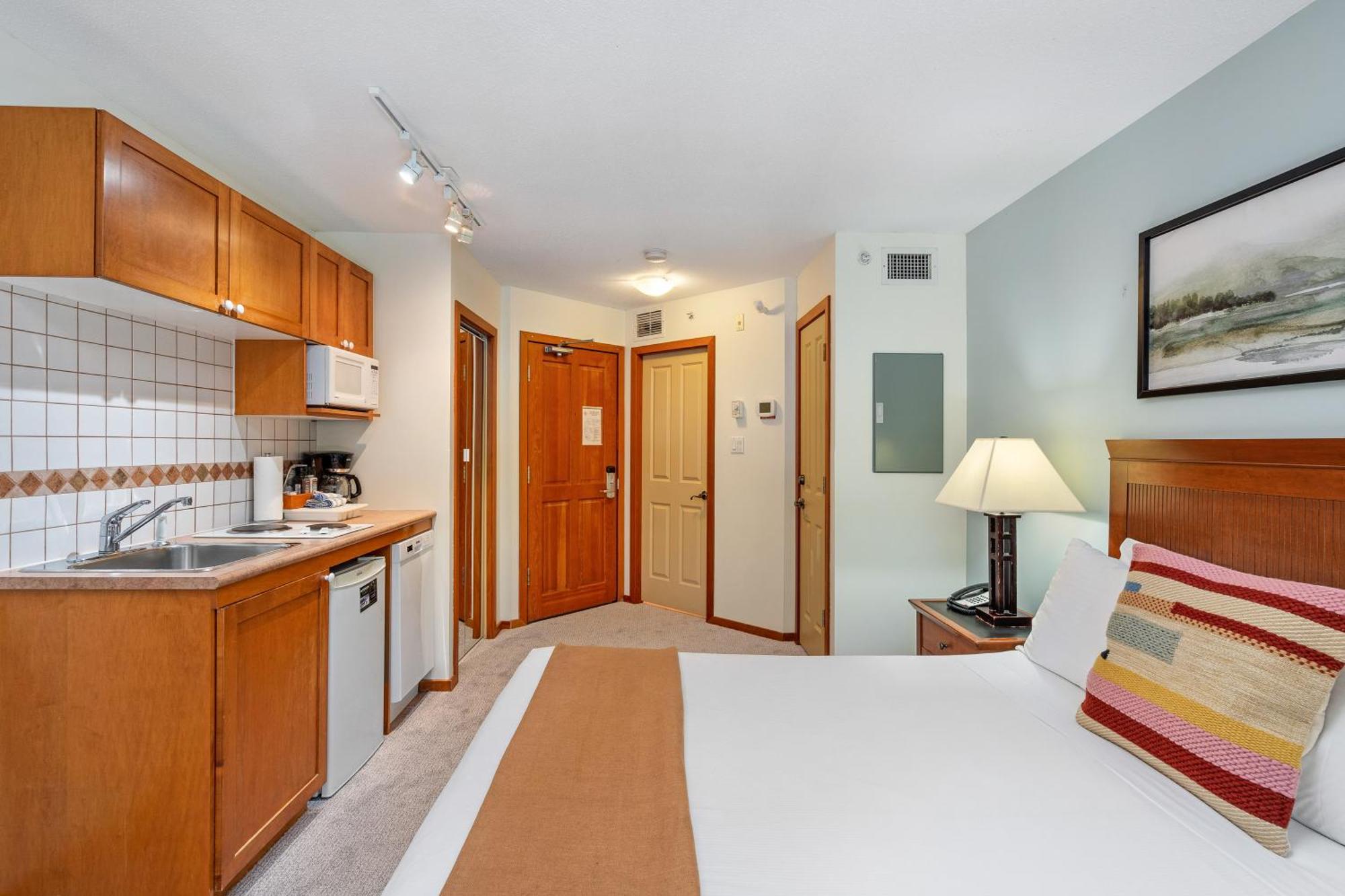 Cascade Lodge Уистлер Экстерьер фото